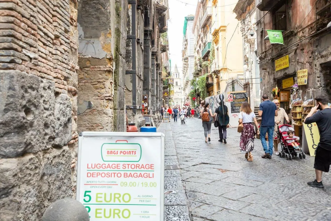 Semesterbostad Vecchia Napoli - Tribunali